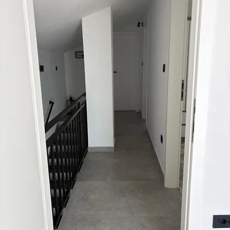 House Frano Biograd Na Moru