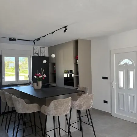 House Frano
