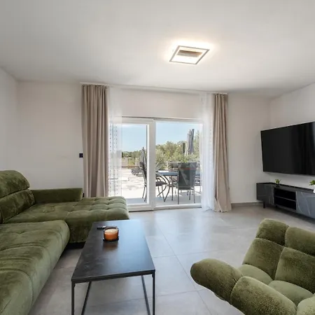 House Frano Biograd Na Moru