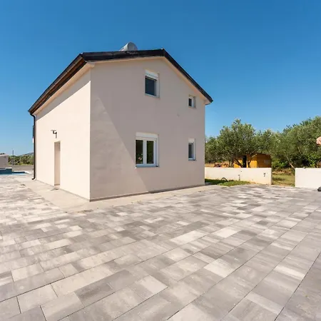 House Frano Villa