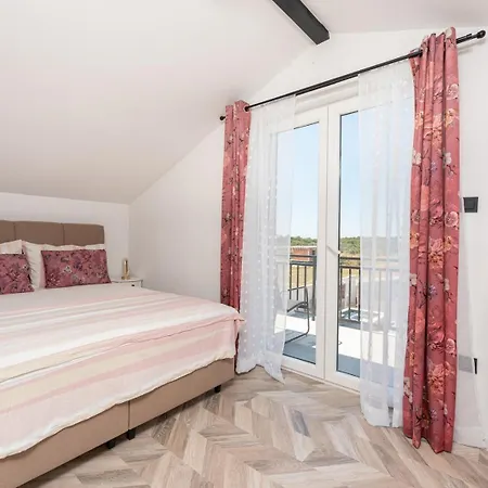 Villa House Frano Biograd Na Moru