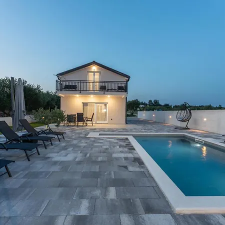 Villa House Frano *